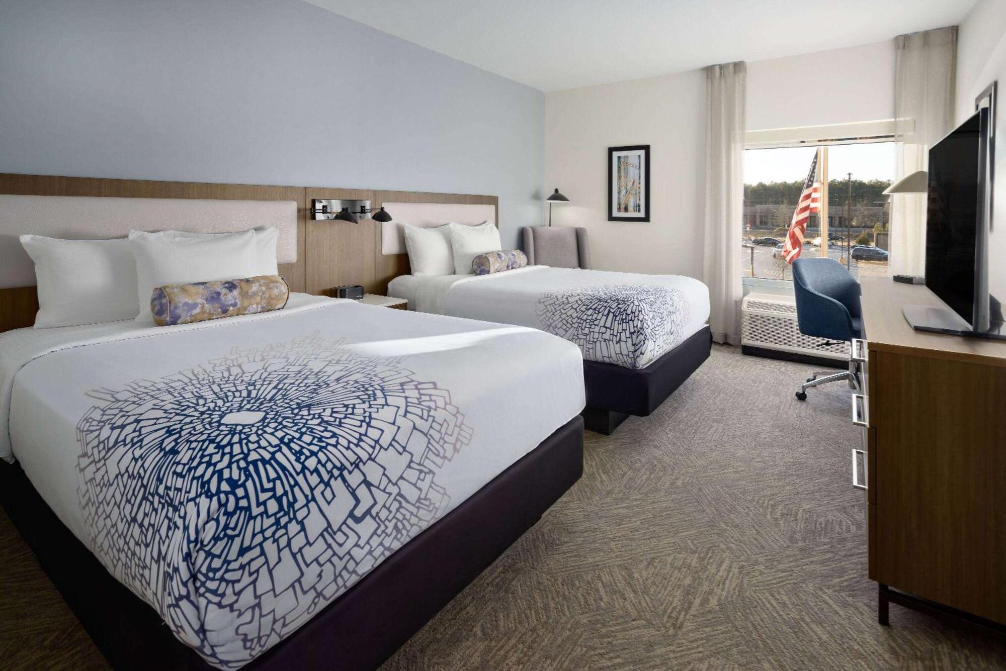 La Quinta Inn & Suites By Wyndham Locust Grove Extérieur photo
