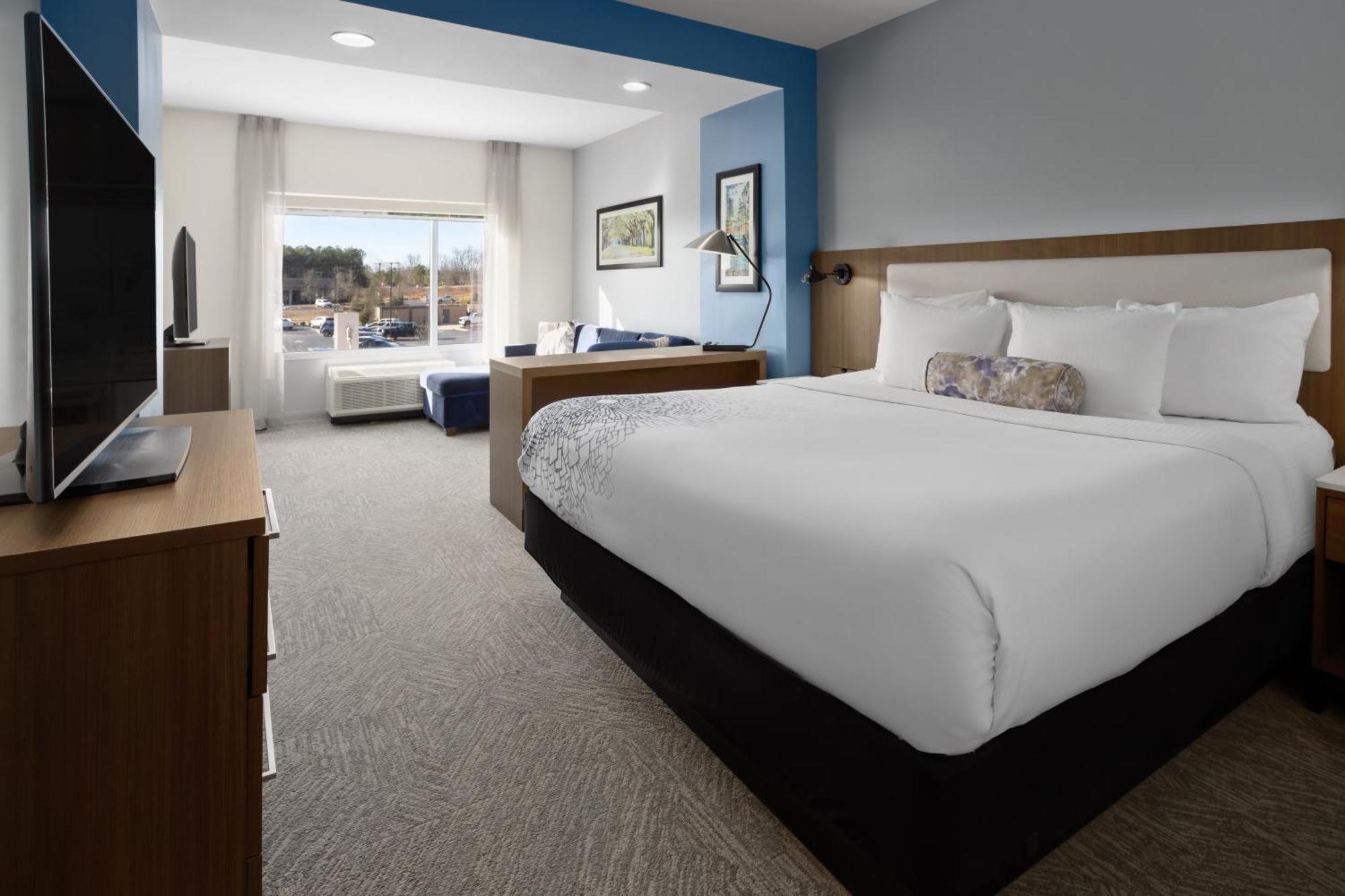 La Quinta Inn & Suites By Wyndham Locust Grove Extérieur photo
